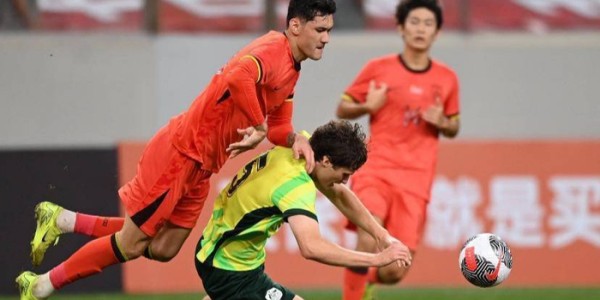 电竞投注平台-不算分！U23国足VS泰国，开球时间确定，李昊和拜合拉木影响出线|伊拉克|中国队|澳大利亚|泰国队|澳大利亚队_新浪体育_新浪新闻