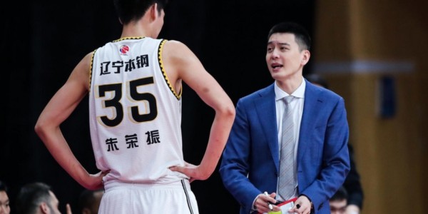 直播观看-时隔458天！前NBA旧将回归！辽粤大战火了，杨鸣下台后球队6胜1负